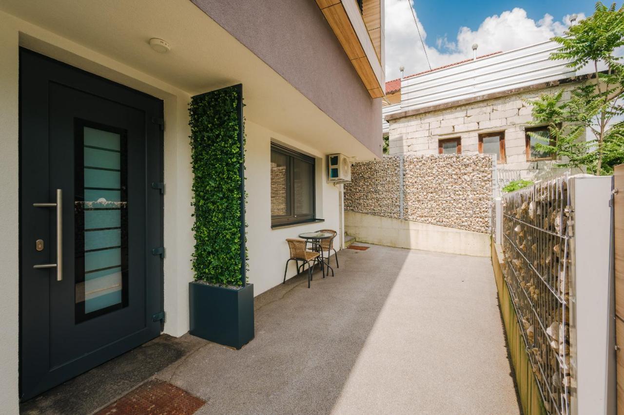 Apartments Gros Radece Exterior foto